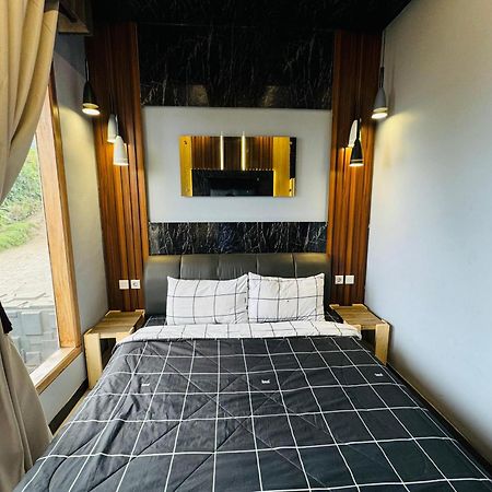 Sky View Bromo Guest House Ngadisari Exterior photo